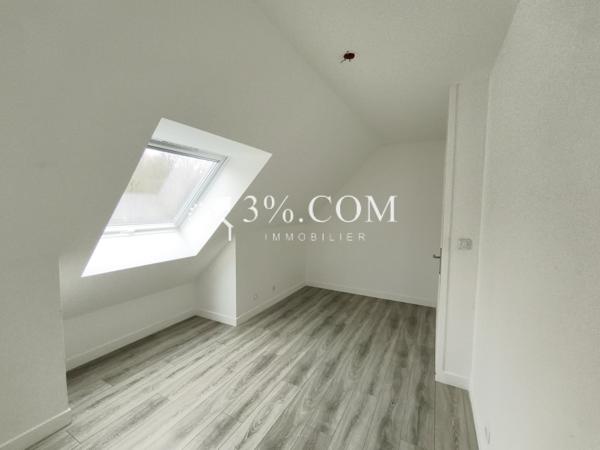 Maison
                                                                                                                                                                                                                                                                                                                        4 pièce(s)                                                                                                                                                                                                          3 chambre(s)                                                                                                                                                                                                          103  m²