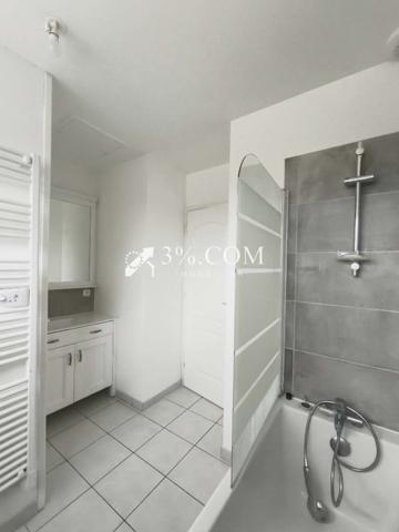 Maison
                                                                                                                                                                                                                                                                                                                        4 pièce(s)                                                                                                                                                                                                          3 chambre(s)                                                                                                                                                                                                          103  m²