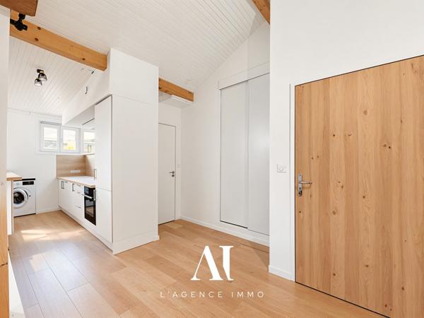 Appartement T3 de 72,22 m² entièrement rénové en 2025, au deuxième et dernier étage - Prévessin-Moëns 01280