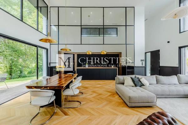 Bouliac – Villa contemporaine aux lignes épurées – Vue dominante et sérénité