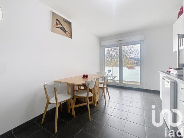 Appartement 4 pièces de 69 m² à Mont-Saint-Aignan (76130)