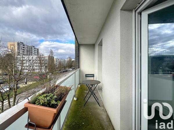 Appartement 4 pièces de 69 m² à Mont-Saint-Aignan (76130)