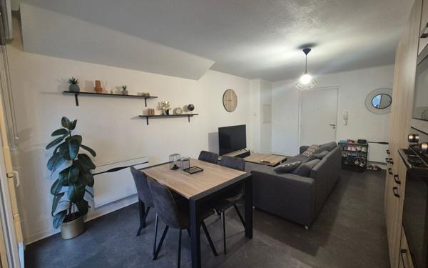 Appartement à louer    2 pièces • 42 m2 Darnétal