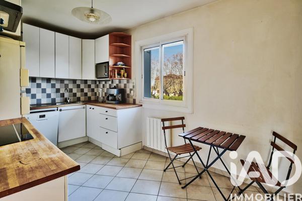 Maison à vendre 5 pièces 141 m² Genas