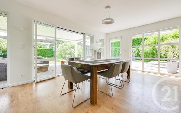 Maison à vendre  7 pièces - 220 m2 CORBAS - 69