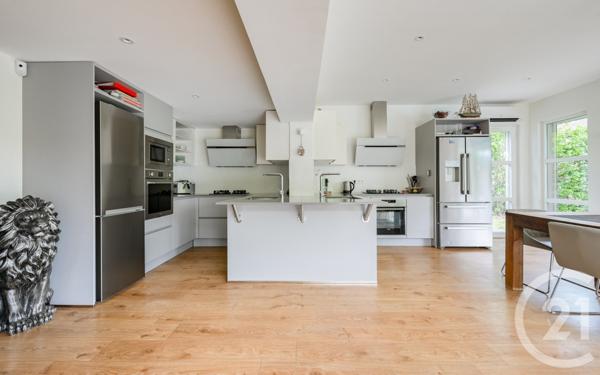 Maison à vendre  7 pièces - 220 m2 CORBAS - 69