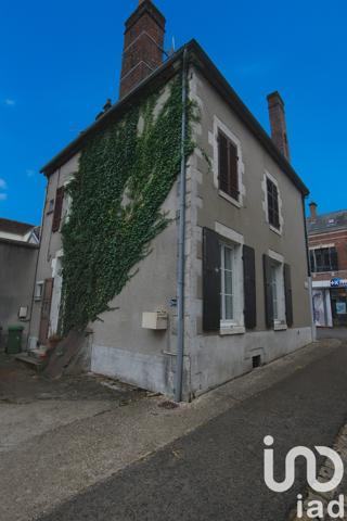 Immeuble à vendre 93 m² Bléneau