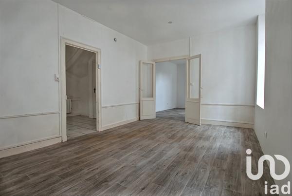 Immeuble à vendre 93 m² Bléneau