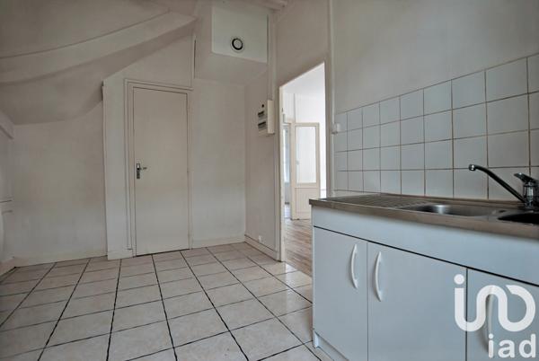 Immeuble à vendre 93 m² Bléneau