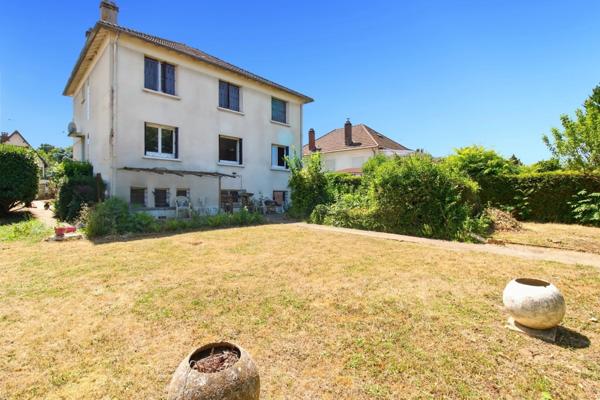 Maison Individuelle 164 m² - 8 pièces SAINT FARGEAU PONTHIERRY (77)