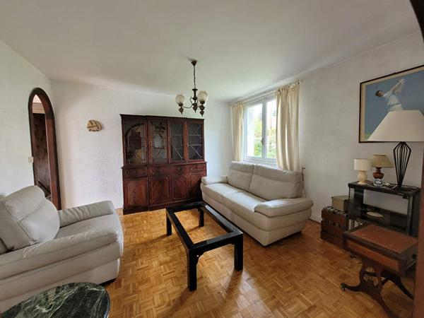 Belle maison de plain pied à LIMAY de 3ch sur un sous-sol total et terrain de 900m²