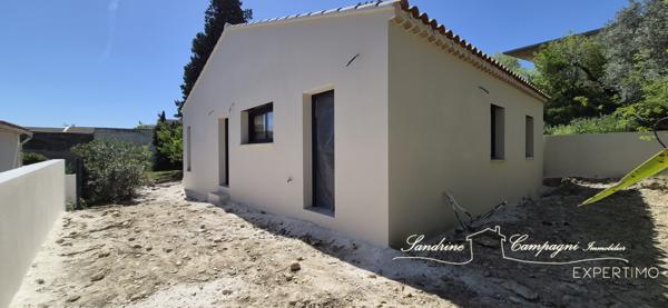 Châteauneuf-de-Gadagne (84470) Villa hors lotissement terminée fin Mai prochain