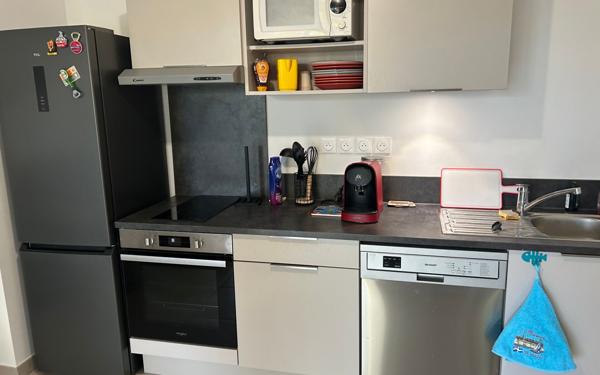 Appartement à vendre    2 pièces • 43,69 m2 Garons