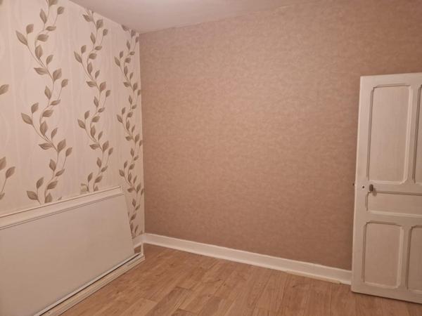 Beau pavillon rénové T5. Dépendances . Terrain