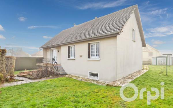 Maison à vendre    5 pièces • 81,77 m2 Chaumont-en-Vexin