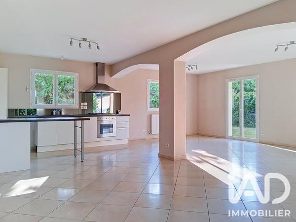Maison à vendre 5 pièces 125 m² Bourg-en-Bresse
