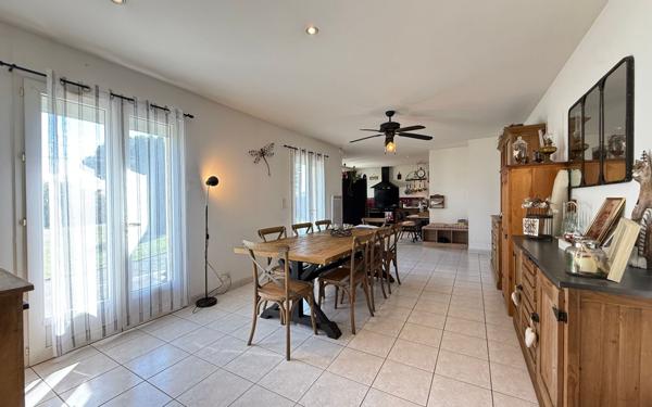 Maison à vendre    4 pièces •  Royan