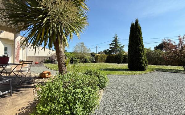 Maison à vendre    4 pièces •  Royan