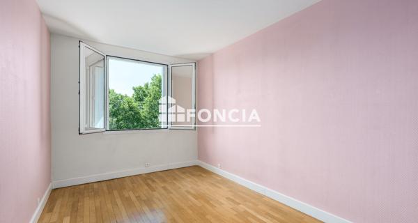 À vendre Appartement 5 pièces 92.25 m² - Bourg-la-reine 92340