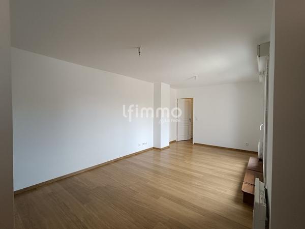 Appartement 2 pièces, Centre ville Gisors.