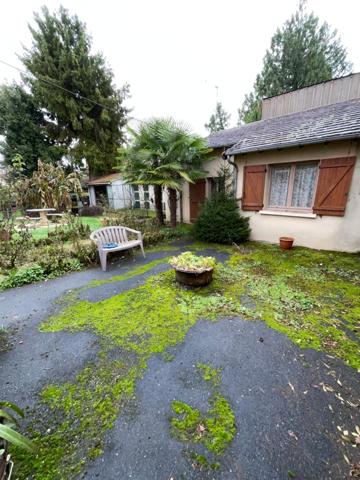 Grande longère, garage, jardin.