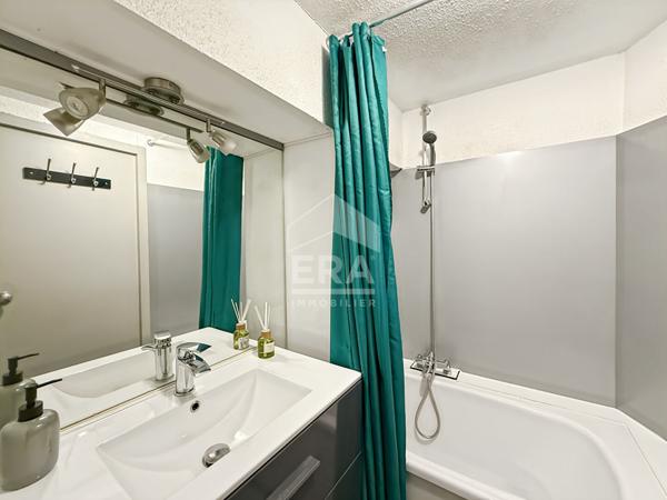 T2 avec balcon et parking à vendre, Aix-en-Provence centre-ville