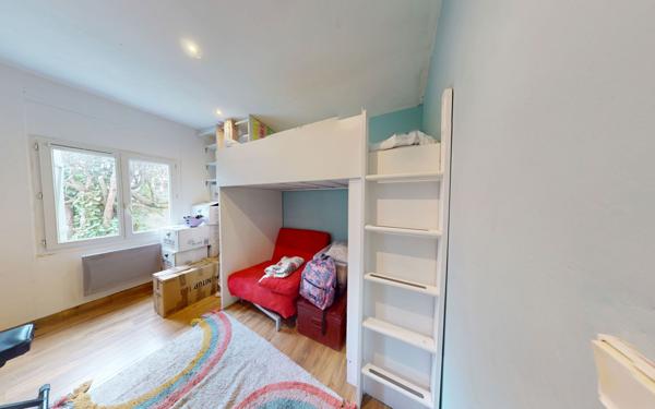 Maison à vendre    5 pièces •  Villenave-d'Ornon