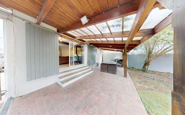 Maison à vendre    5 pièces •  Villenave-d'Ornon