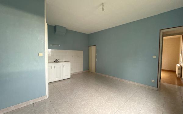 Maison à vendre    3 pièces •  Dole