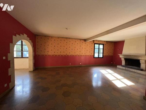 Pavillon sur sous-sol entérré