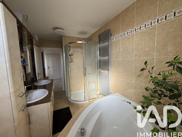 Appartement à vendre 4 pièces 85 m² Brumath