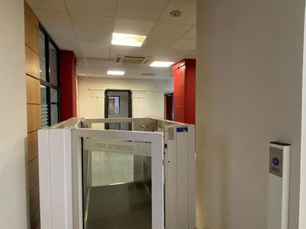 à vendre Local/bureaux 282 m² – Centre-ville d’Alès