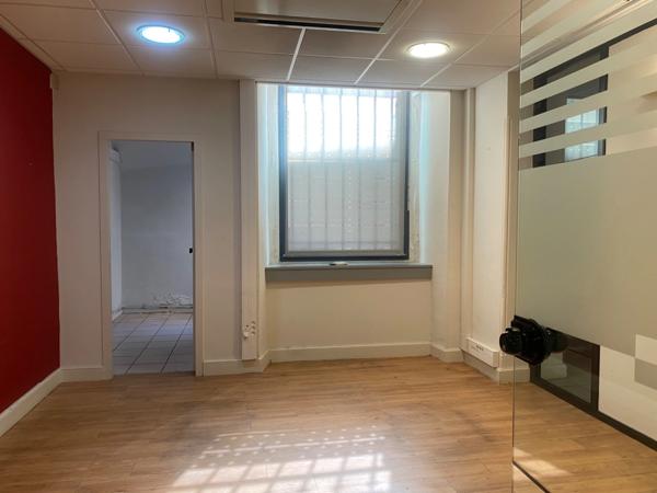 à vendre Local/bureaux 282 m² – Centre-ville d’Alès