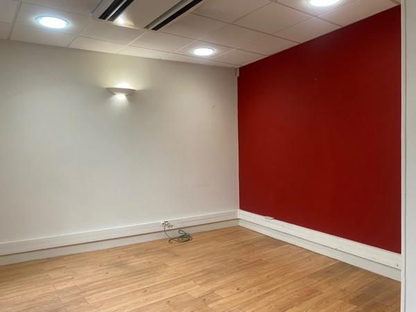 à vendre Local/bureaux 282 m² – Centre-ville d’Alès