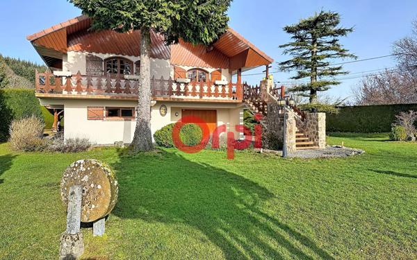 Maison à vendre    4 pièces •  Lavoine