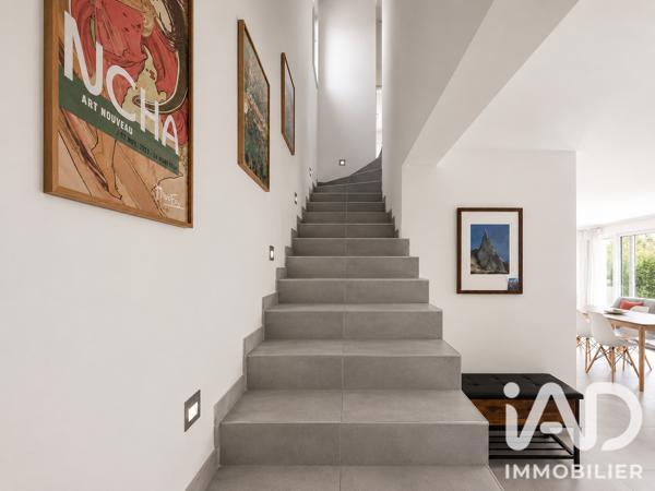 Maison à vendre 6 pièces 152,86 m² Puget-sur-Argens