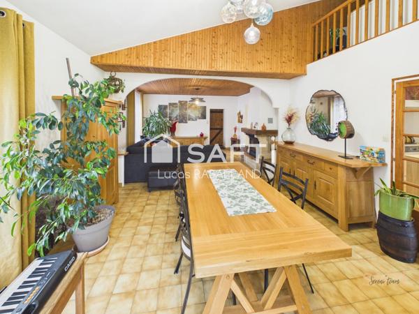 Maison en pierre au calme de 4 chambres