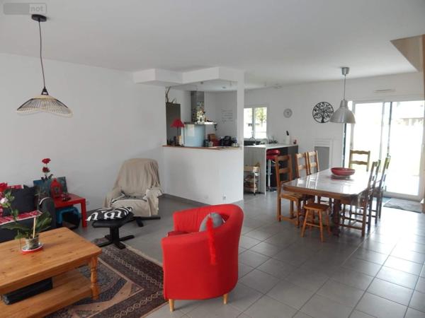 Maison à vendre à Athée-sur-Cher dans l'Indre-et-Loire (37270), ref : 021/PA0638