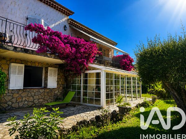 Maison à vendre 6 pièces 192 m² Pégomas