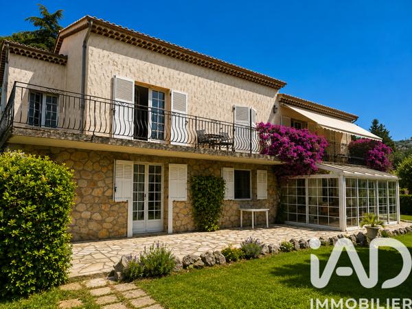 Maison à vendre 6 pièces 192 m² Pégomas