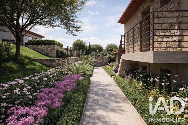 Maison à vendre 4 pièces 101,16 m² Grimaud