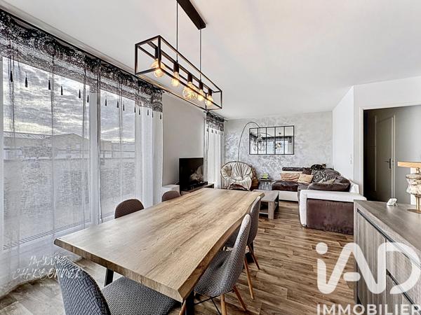 Appartement à vendre 3 pièces 71 m² Vert-Saint-Denis