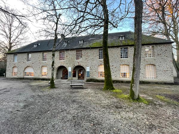 A VENDRE - PROCHE MAYENNE , Saint georges buttavent A VENDRE - PROCHE MAYENNE , Saint georges buttavent