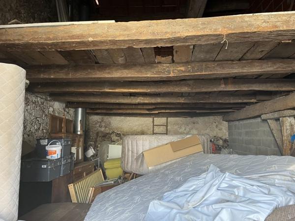 Grange à vendre |  Le Dorat |  1 pièce | 48 m²