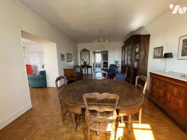 Vaste T3 dans immeuble de standing (A36)