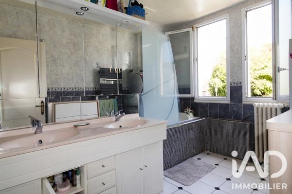 Appartement à vendre 4 pièces 66,65 m² Le Kremlin-Bicêtre