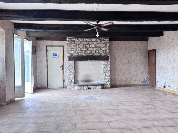 A 5mn au sud de Mouthiers, maison de village à rénover 120m2