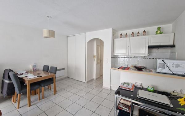 Appartement à vendre    2 pièces •  Elne