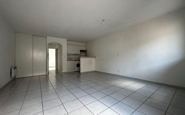 Appartement à vendre    2 pièces •  Elne