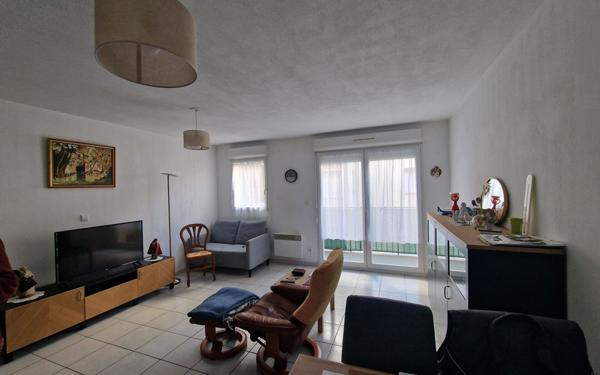 Appartement à vendre    2 pièces •  Elne